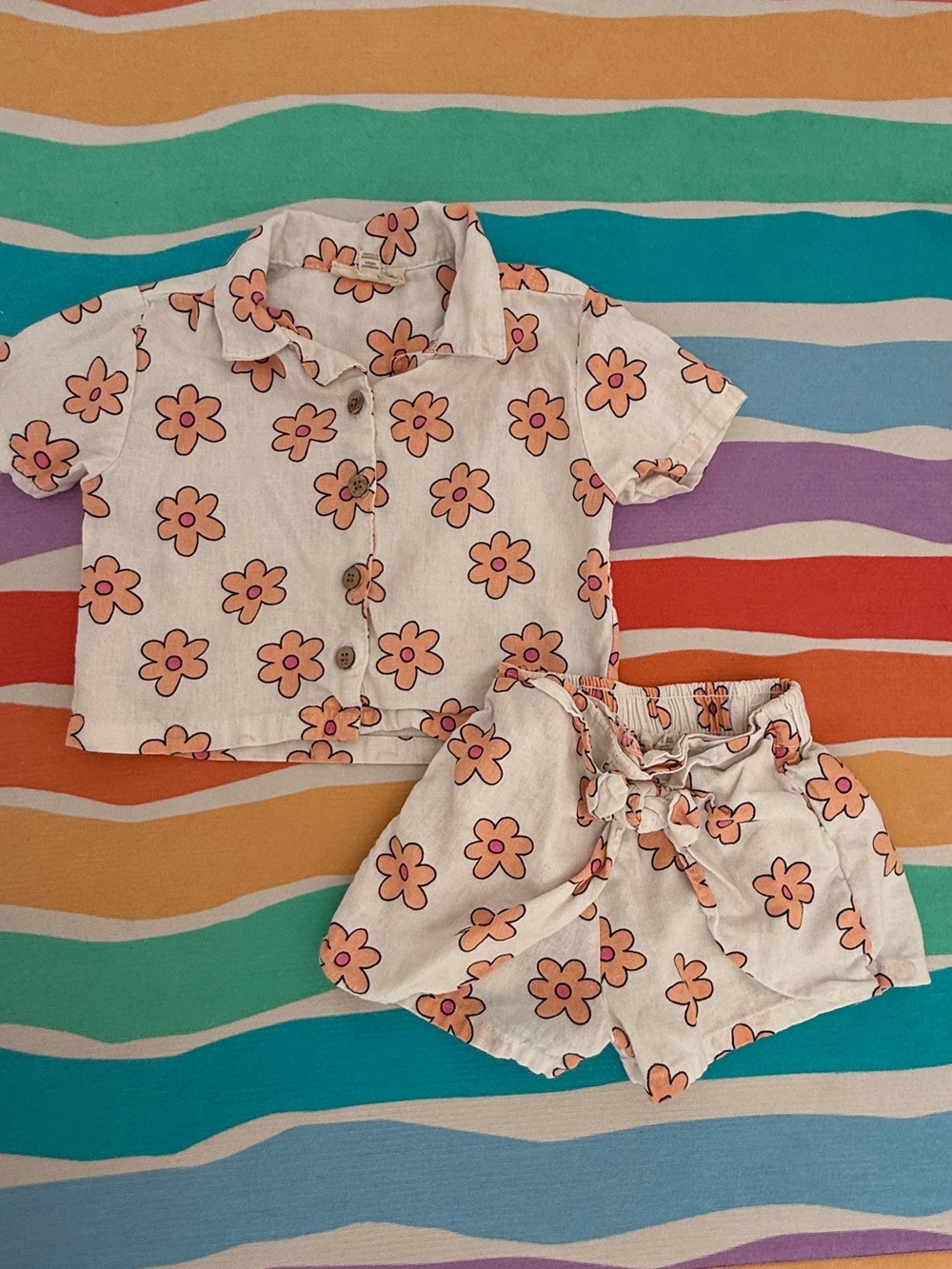 Jessica Simpson Kids Floral Matching Set in Cream and Peach